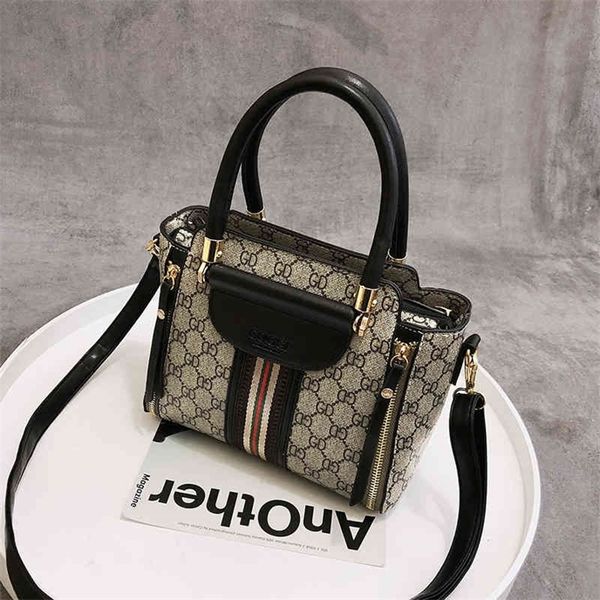 68% off bag popular texture portable small square autumn and winter new korean fashion printed single shoulder bag messenger
68% off bag popular texture portable small square autumn and winter new korean fashion printed single shoulder bag messenger