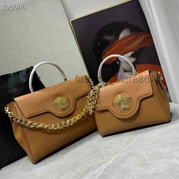 medusa backpack women's cowhide single shoulder messenger with color large capacity handbag trendy chain bag286d
medusa backpack women's cowhide single shoulder messenger with color large capacity handbag trendy chain bag286d