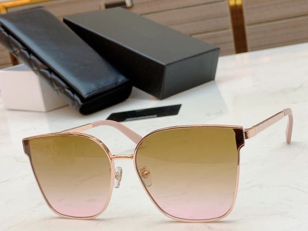 brand-name sunglasses personality cat eye 6-color milk optional classic letter leg frame ladies summer carry ch7172, White;black
brand-name sunglasses personality cat eye 6-color milk optional classic letter leg frame ladies summer carry ch7172, White;black