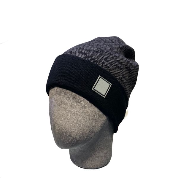 2022classic designer autumn and winter popular beanie hat fashion universal knitted hat wool outdoor warm skull, Blue;gray
2022classic designer autumn and winter popular beanie hat fashion universal knitted hat wool outdoor warm skull, Blue;gray