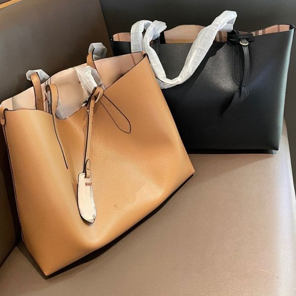 designer bags luxury brand burby double-sided shoulder bag classic tb plaid leather handbag fashion large capacity portable totebag bb women
designer bags luxury brand burby double-sided shoulder bag classic tb plaid leather handbag fashion large capacity portable totebag bb women