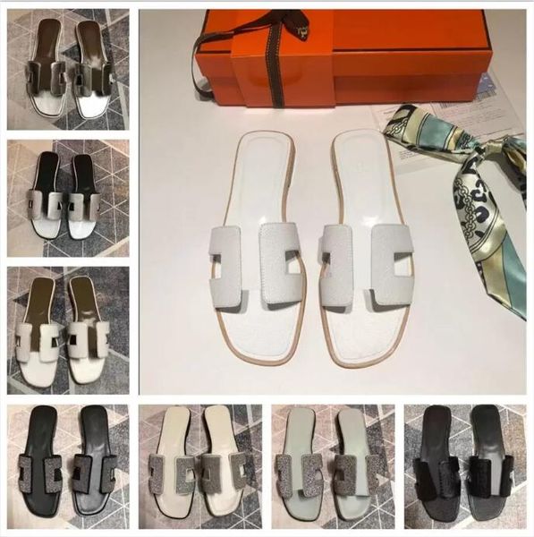 2022 slipper luxury designer leather ladies sandals summer flat shoes fashion beach women slippers h letter drag 35-42332n, Black
2022 slipper luxury designer leather ladies sandals summer flat shoes fashion beach women slippers h letter drag 35-42332n, Black