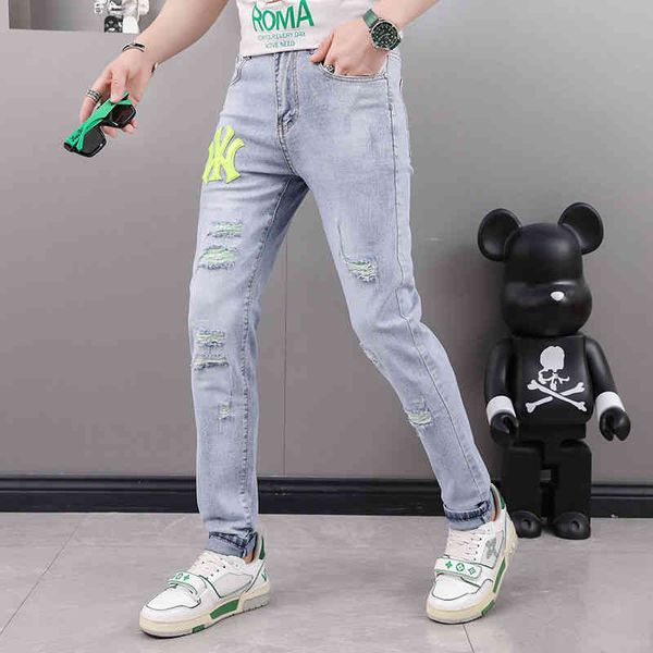 pierced embroidery patch slim leggings brand light spring and summer trendy street european jeans, Blue
pierced embroidery patch slim leggings brand light spring and summer trendy street european jeans, Blue