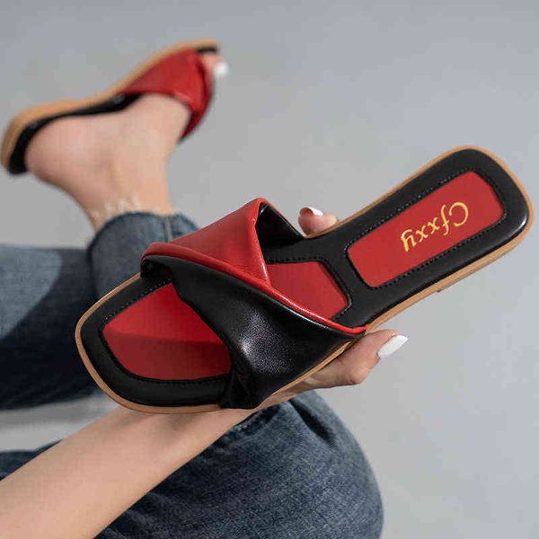 slippers classic kink designer brand women sandals outdoor flat nonslip beach woman slides fashion concise summer female shoes 220518, Black
slippers classic kink designer brand women sandals outdoor flat nonslip beach woman slides fashion concise summer female shoes 220518, Black