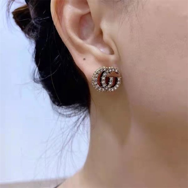 20% off 2022 jewelry new silver needle double letter inlaid zircon women's fashion used light luxury earrings, Golden
20% off 2022 jewelry new silver needle double letter inlaid zircon women's fashion used light luxury earrings, Golden