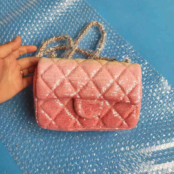 22p mermaid pink color sequins blingbling bags classic mini flap quilted gold metal hardware crossbdoy shoulder outdoor sacoche luxury desig
22p mermaid pink color sequins blingbling bags classic mini flap quilted gold metal hardware crossbdoy shoulder outdoor sacoche luxury desig