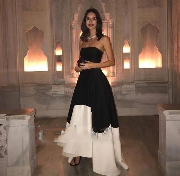 saudi arabic satin evening dresses strapless a-line ruched ruffles long prom dubai women formal party gowns, Black;red
saudi arabic satin evening dresses strapless a-line ruched ruffles long prom dubai women formal party gowns, Black;red