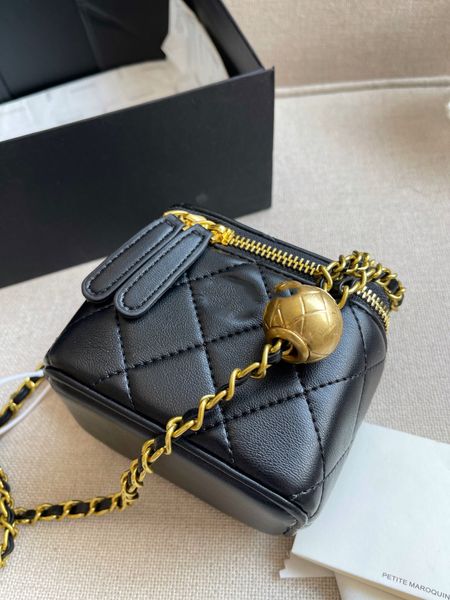 women's designers shoulder bag luxury tote purse handbag message bags cluth brand classic lady genuine leather luggage crossbody handle
women's designers shoulder bag luxury tote purse handbag message bags cluth brand classic lady genuine leather luggage crossbody handle