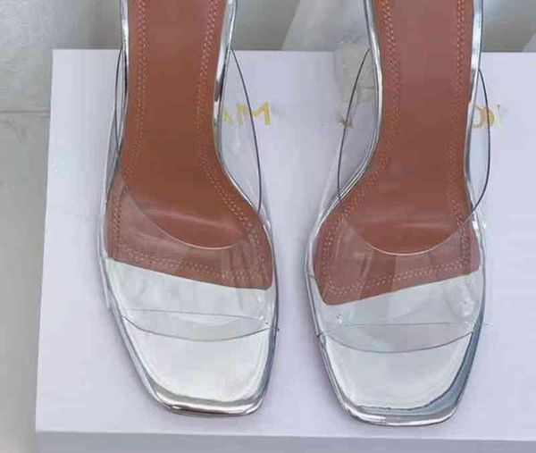 2022 new transparent crystal sandals women's pvc one-line with thin heel square head high heel open toe large women's shoes, Black
2022 new transparent crystal sandals women's pvc one-line with thin heel square head high heel open toe large women's shoes, Black