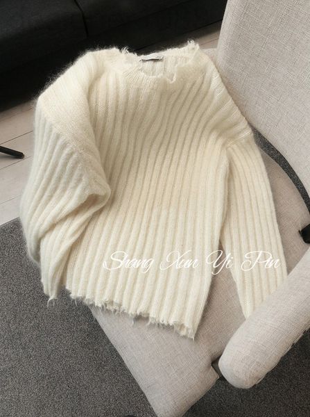 women's sweaters designer 2021 autumn and winter new white irregular sweater women's pit strip fashion loose pullover cashmere kni, White;black
women's sweaters designer 2021 autumn and winter new white irregular sweater women's pit strip fashion loose pullover cashmere kni, White;black