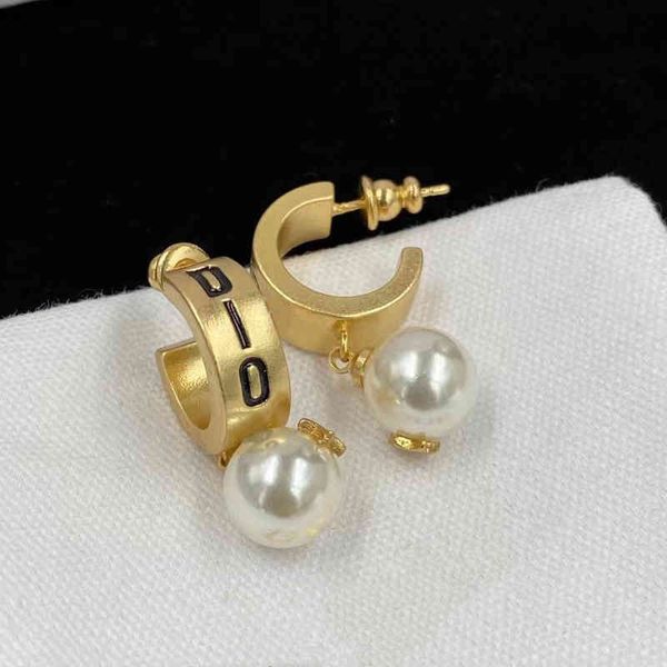 letter type tassel pearl earrings female high sense earrings female us design jewelry, Golden
letter type tassel pearl earrings female high sense earrings female us design jewelry, Golden