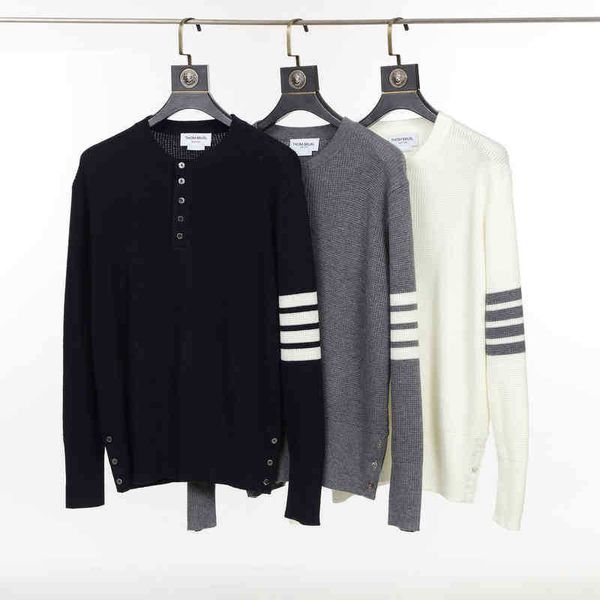 thom brun new tb autumn winter waffle yarn dyed wool sweater, White;black 
thom brun new tb autumn winter waffle yarn dyed wool sweater, White;black