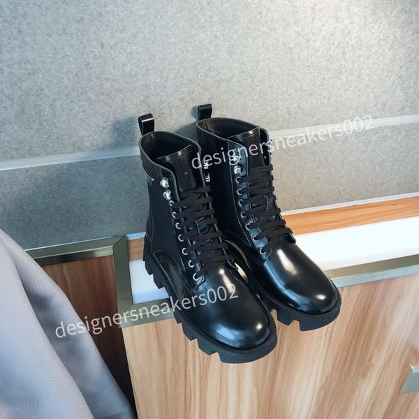 men women luxurys designers shoes white printed calf leather casual shoe trainers pink blue runner ds200812, Black 
men women luxurys designers shoes white printed calf leather casual shoe trainers pink blue runner ds200812, Black