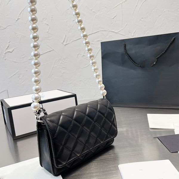 luxury messenger leather bag designer ladies fashion flap shoulder bags caviar pearl chain classic woman quilted tote bag crossbody wallets
luxury messenger leather bag designer ladies fashion flap shoulder bags caviar pearl chain classic woman quilted tote bag crossbody wallets