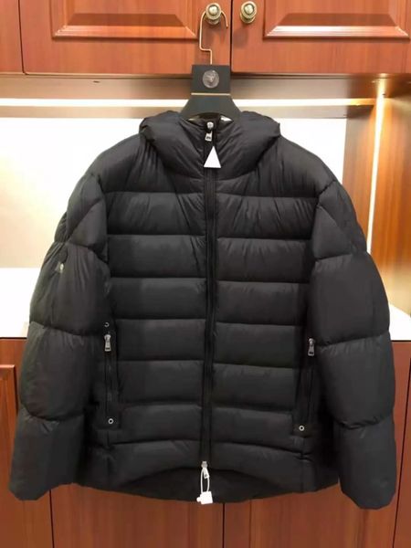 2023ss autumn and winter paris italy down jacket vest casual street fashion pockets warm men women couple outwear zdlm61102., Black
2023ss autumn and winter paris italy down jacket vest casual street fashion pockets warm men women couple outwear zdlm61102., Black