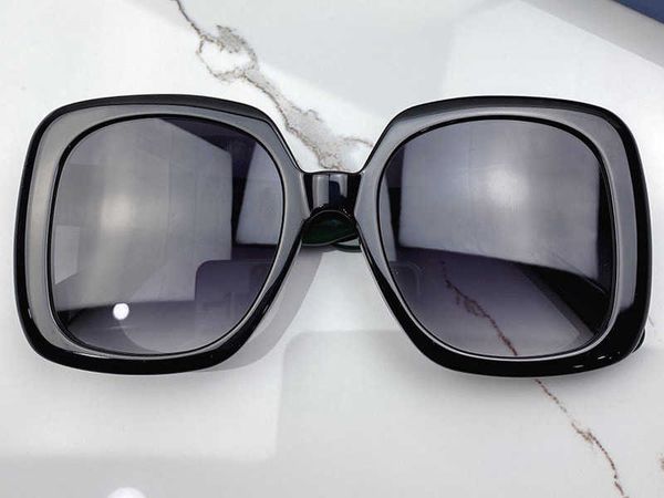 0713sa fashion sunglasses with uv protection for men women vintage square big frame popular come with case classic sunglasses, White;black
0713sa fashion sunglasses with uv protection for men women vintage square big frame popular come with case classic sunglasses, White;black