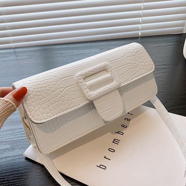 2022 new shoulder bag baguette fashion bag 4 colours
2022 new shoulder bag baguette fashion bag 4 colours