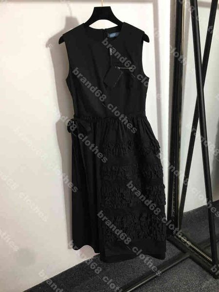 high end designer tanks dresses for women simple slim midi skirts casual white cotton party dress ladies pleated hem pr..da logo brand summ, Black;gray
high end designer tanks dresses for women simple slim midi skirts casual white cotton party dress ladies pleated hem pr..da logo brand summ, Black;gray