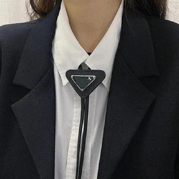 2021 europe fashion triangel tri metal logo men women neck tie fashion brand girl wild boy ties without box276e, Blue;purple
2021 europe fashion triangel tri metal logo men women neck tie fashion brand girl wild boy ties without box276e, Blue;purple