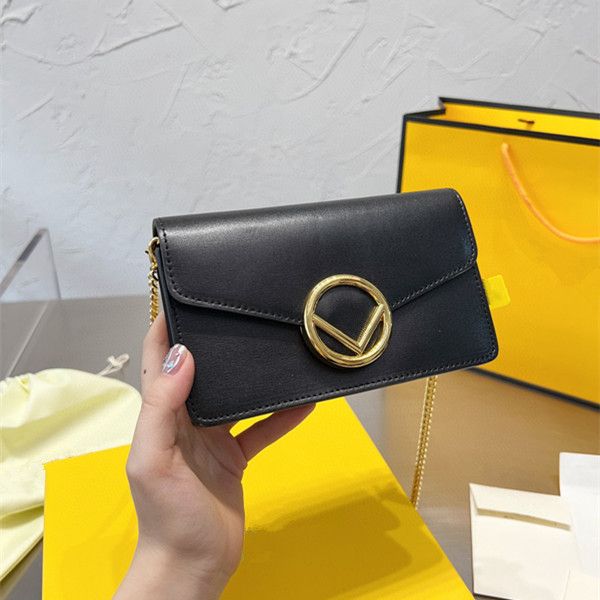 fashion waist bag vintage shoulder bag 2022 new square mini wallet designer messenger bag
fashion waist bag vintage shoulder bag 2022 new square mini wallet designer messenger bag