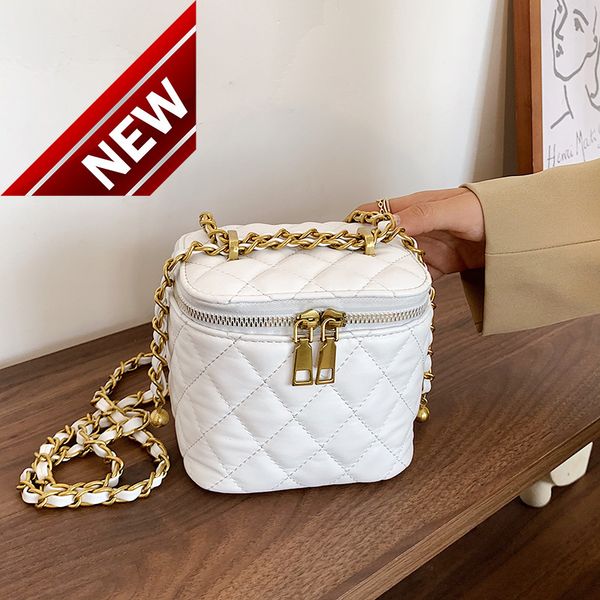 direct sale quality discount sbag female new women's shoulder tidal chain msenger small trend fashion women messenger bag
direct sale quality discount sbag female new women's shoulder tidal chain msenger small trend fashion women messenger bag