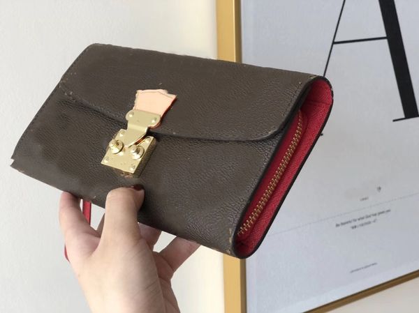 s-shaped lock mini clutch bag luxury designer long wallet handbag coin purse womens vintage original brand mens ladies genuine leather credi, Red;black
s-shaped lock mini clutch bag luxury designer long wallet handbag coin purse womens vintage original brand mens ladies genuine leather credi, Red;black