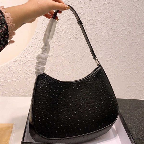 designer handbags underarm shoulder bags cosmetic half moon hobos tote bag purses wallets geometric ostrich skin waist letters women lady
designer handbags underarm shoulder bags cosmetic half moon hobos tote bag purses wallets geometric ostrich skin waist letters women lady