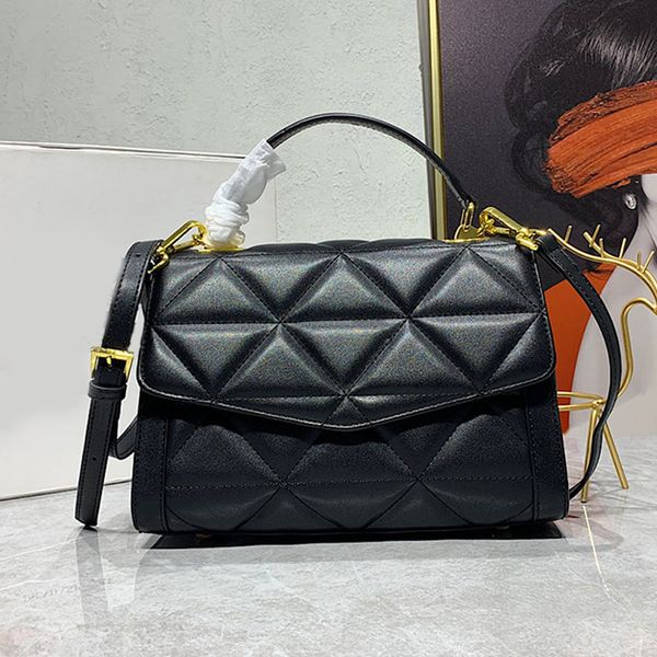 diamond lattice tote bag women shoulder cross body bags geometric pattern handbag cowhide hardware letter removable shoulder strap interior
diamond lattice tote bag women shoulder cross body bags geometric pattern handbag cowhide hardware letter removable shoulder strap interior