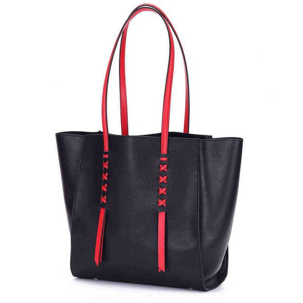 tote high-level feeling and versatile minority design large capacity one shoulder large bag leather women's bag 220615
tote high-level feeling and versatile minority design large capacity one shoulder large bag leather women's bag 220615