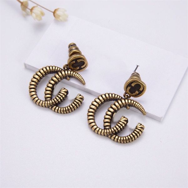 80% off clearance high-end version stripe crack old earrings women's light luxury fashion earrings, Golden
80% off clearance high-end version stripe crack old earrings women's light luxury fashion earrings, Golden