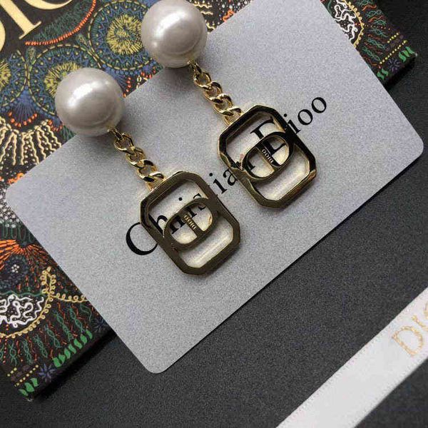 fine pearl square earrings fashion trend red diamond inlaid letter tassel earrings, Golden
fine pearl square earrings fashion trend red diamond inlaid letter tassel earrings, Golden