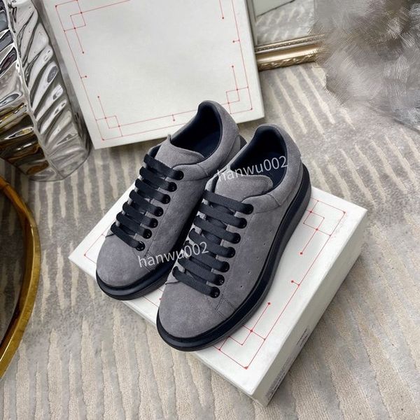 2022 sneaker designer boots casual shoe leather sneaker luxury woman shoes size34-45, Black
2022 sneaker designer boots casual shoe leather sneaker luxury woman shoes size34-45, Black