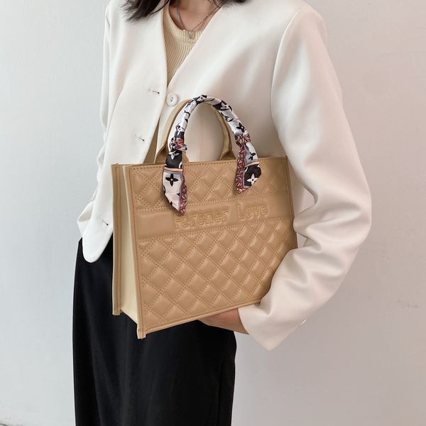 tote bag handbag designer bags oversize three-dimensional yellow white pu luxury women evening party shopping size 28cm xiaoxiaolg007 2005 l
tote bag handbag designer bags oversize three-dimensional yellow white pu luxury women evening party shopping size 28cm xiaoxiaolg007 2005 l
