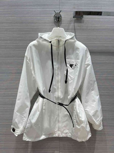 new girls' metal triangle nylon belt hooded solid color slim fit jacket, White;black
new girls' metal triangle nylon belt hooded solid color slim fit jacket, White;black