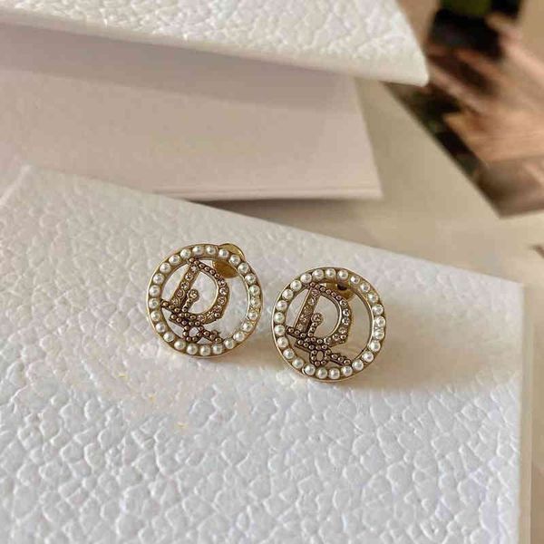 2022 factory wholesale new di home ring pearl earrings female hollow earrings aa2c, Golden
2022 factory wholesale new di home ring pearl earrings female hollow earrings aa2c, Golden