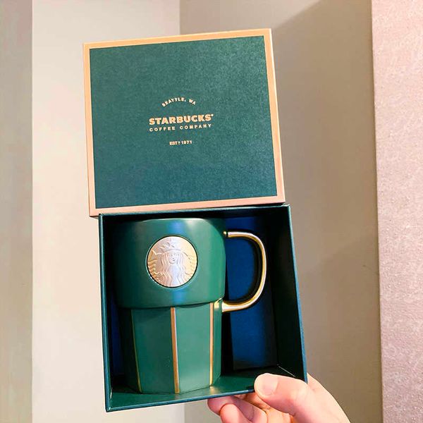 starbucks cup dark green goddess nameplate mug gold handle ceramic solid color coffee cup gift box
starbucks cup dark green goddess nameplate mug gold handle ceramic solid color coffee cup gift box