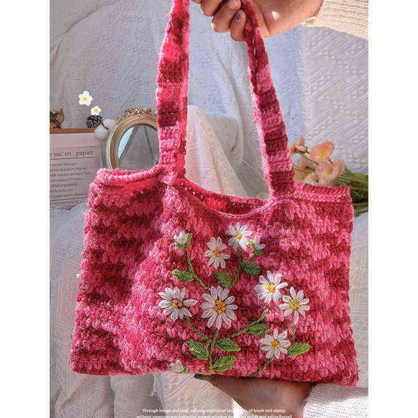female manual weave wool knitted tote bag designer chic shoulder shopper handbag for women casual shopping bags 220512
female manual weave wool knitted tote bag designer chic shoulder shopper handbag for women casual shopping bags 220512
