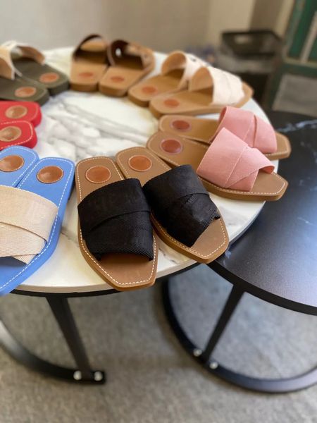 2022 designer letter women sandals shoes flops genuine slippers casual ladies flat slipper summer outdoor beach loafer party holiday fashion, Black
2022 designer letter women sandals shoes flops genuine slippers casual ladies flat slipper summer outdoor beach loafer party holiday fashion, Black