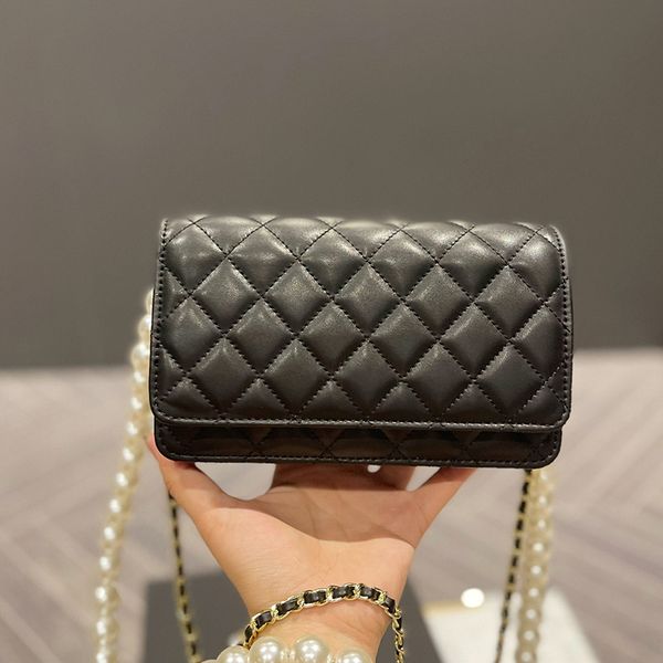 designer channelity bags for women black handbag leather chain slant shoulder clutch totes bag cc double letters solid hasp waist square str
designer channelity bags for women black handbag leather chain slant shoulder clutch totes bag cc double letters solid hasp waist square str