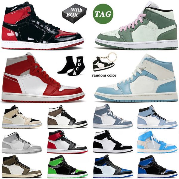 box with jumpman 1 1s designer basketball shoes for mens womens varsity red high panda university blue unc mid carbon fiber dutch green
box with jumpman 1 1s designer basketball shoes for mens womens varsity red high panda university blue unc mid carbon fiber dutch green