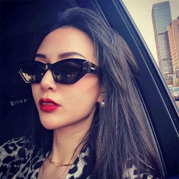 new cat's eye butterfly street net red same personalized sunglasses designer sunglasses leisure, White;black
new cat's eye butterfly street net red same personalized sunglasses designer sunglasses leisure, White;black