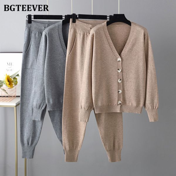 elegant women knitted trousers set v-neck single-breasted cardigans & harem pants winter ladies 2 pieces sweater set, White;black
elegant women knitted trousers set v-neck single-breasted cardigans & harem pants winter ladies 2 pieces sweater set, White;black