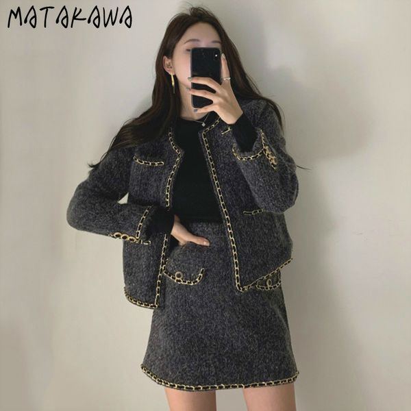 two picecs set woman jacket round neck trim stitching cotton woolen coat office lady jackets for women mini skirt 210506, White
two picecs set woman jacket round neck trim stitching cotton woolen coat office lady jackets for women mini skirt 210506, White