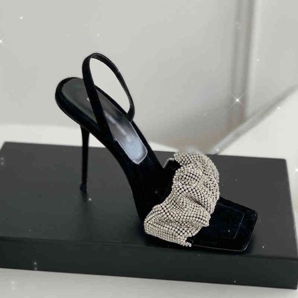 sandals star's super fairy square slippers in spring and summer of, Black
sandals star's super fairy square slippers in spring and summer of, Black