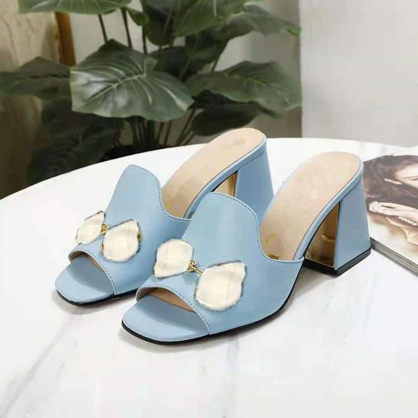 s heeleds slipper female fashion designer slide black and white shoes sandals wear resistant sole women sandal heeled slippers
s heeleds slipper female fashion designer slide black and white shoes sandals wear resistant sole women sandal heeled slippers