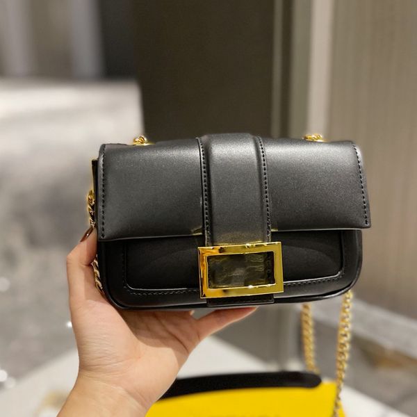 italy roma brand classic baguette flat shoulder chain bags genuine leather fashion women crossbody bag totes luxury designers bag
italy roma brand classic baguette flat shoulder chain bags genuine leather fashion women crossbody bag totes luxury designers bag