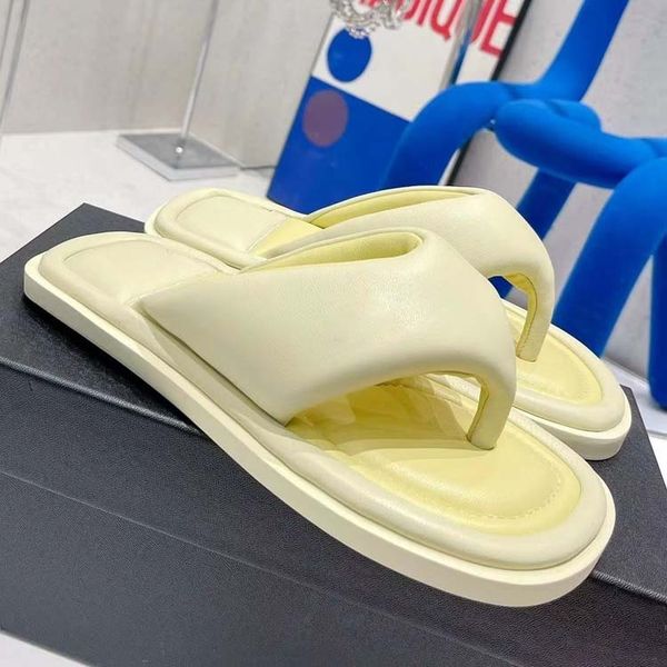 2022 spring new sandal slipper white fat flip flops bread thick soles high slippers sandals platform shoes 01, Black
2022 spring new sandal slipper white fat flip flops bread thick soles high slippers sandals platform shoes 01, Black