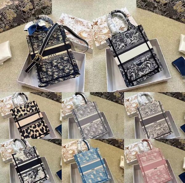 mini luxury designers original totes bags light grey tiger embroidery handbag tote women's classic handle shopping bag canvas vintage c
mini luxury designers original totes bags light grey tiger embroidery handbag tote women's classic handle shopping bag canvas vintage c