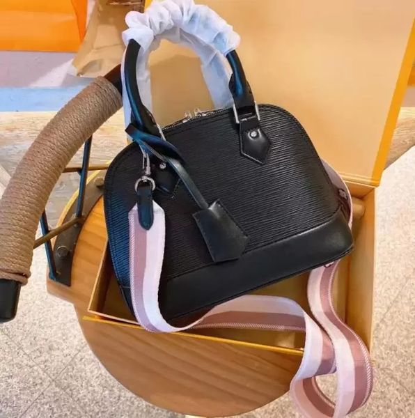 bucket totes designer handbag women bags luxurious designers crossbody handbag hobo cowhide leather shoulder purse
bucket totes designer handbag women bags luxurious designers crossbody handbag hobo cowhide leather shoulder purse