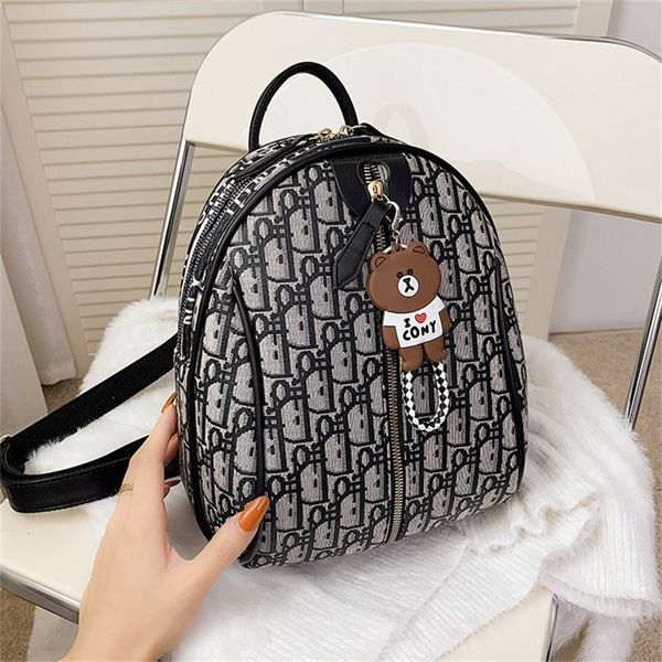 multifunctional women's new simple and versatile foreign style single diagonal leisure fashion small double clearance outlet sale
multifunctional women's new simple and versatile foreign style single diagonal leisure fashion small double clearance outlet sale